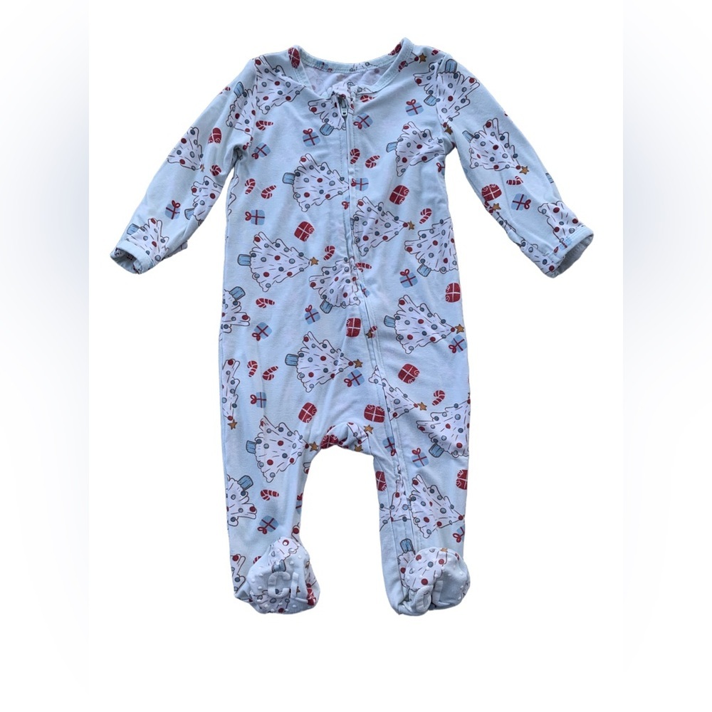Caden Lane Size 0-3 Months Christmas Tree and Gift Print Bamboo Footie Sleeper